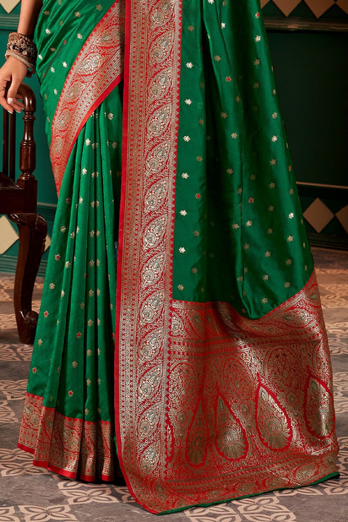 Load image into Gallery viewer, Alluring Dark Green Soft Banarasi Silk Saree With Zephyr Blouse Piece
