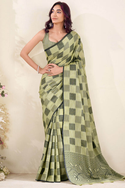 Stylish Green Cotton Silk Saree With Innovative Blouse Piece
