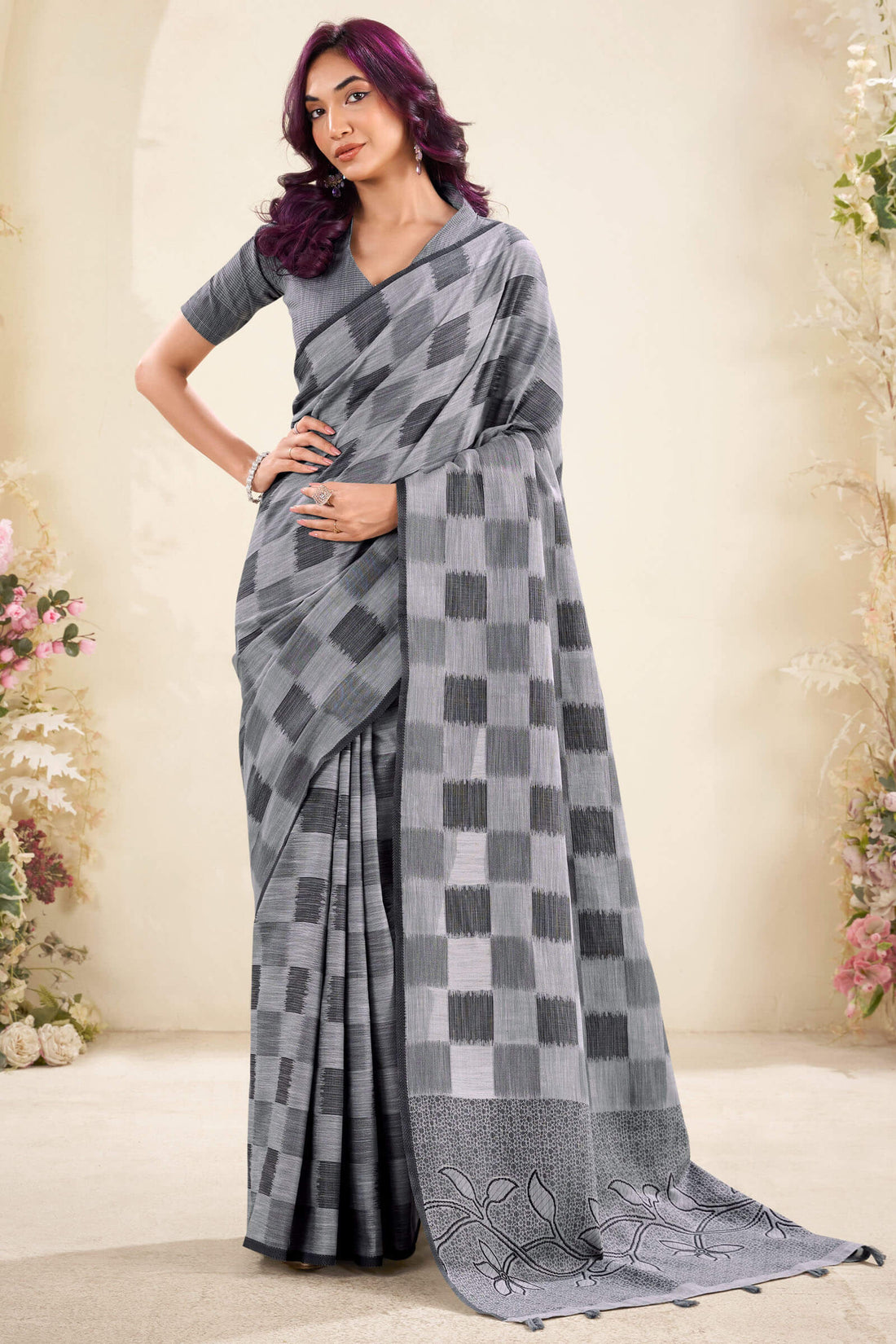 Exquisite Grey Cotton Silk Saree With Comely Blouse Piece