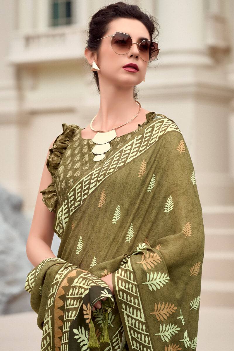 Evanescent Mehndi Printed Mul Cotton Saree With Serendipity Blouse Piece