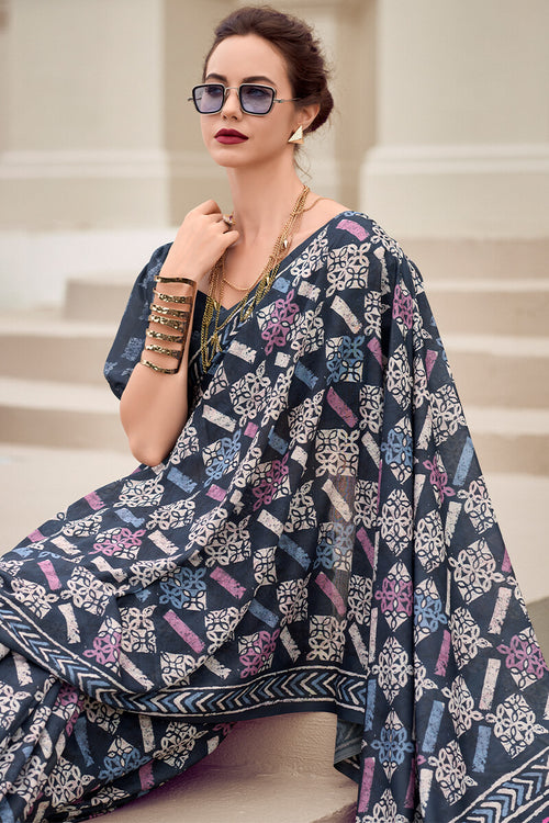 Load image into Gallery viewer, Flameboyant Blue Printed Mul Cotton Saree With Exquisite Blouse Piece
