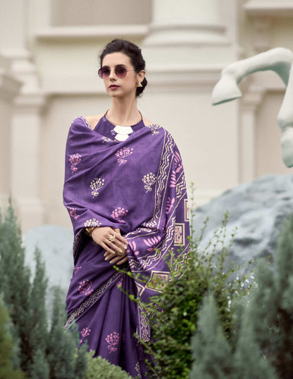 Tremendous Purple Printed Mul Cotton Saree With Alluring Blouse Piece