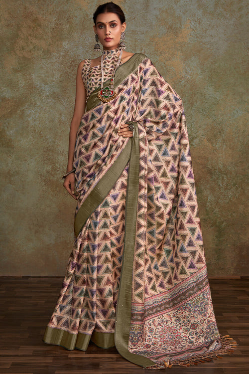 Load image into Gallery viewer, Splendorous Baby Pink Digital Printed Soft Silk Saree With Improbable Blouse Piece
