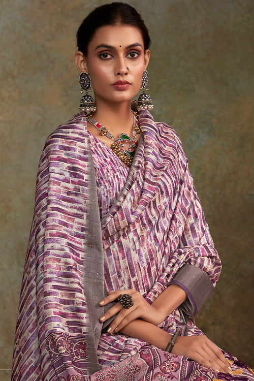 Load image into Gallery viewer, Embellished Lavender Digital Printed Soft Silk Saree With Nebula Blouse Piece
