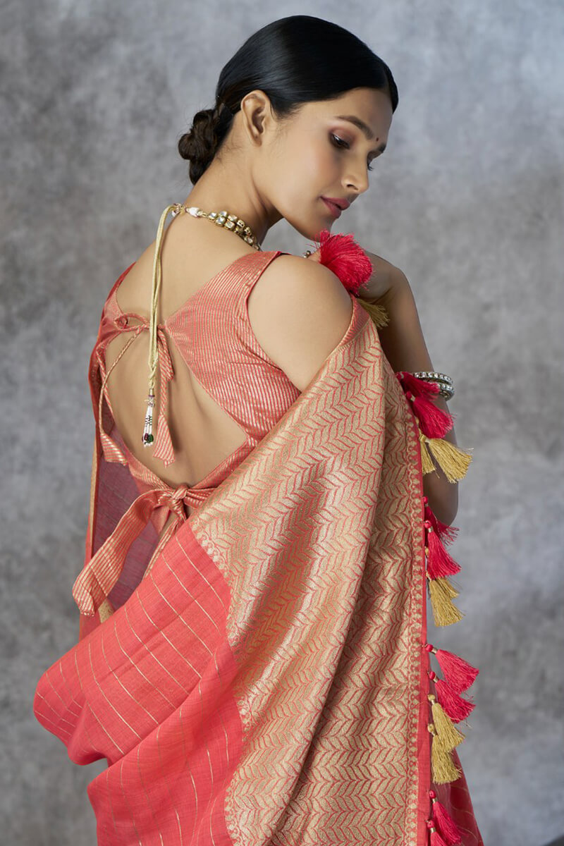 Proficient Red Cotton Silk Saree With Improbable Blouse Piece