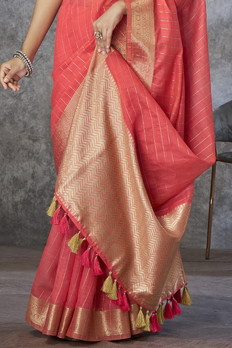 Proficient Red Cotton Silk Saree With Improbable Blouse Piece