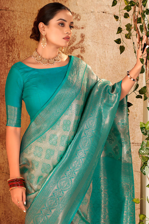 Load image into Gallery viewer, Sumptuous Firozi Kanjivaram Silk Saree With Amiable Blouse Piece
