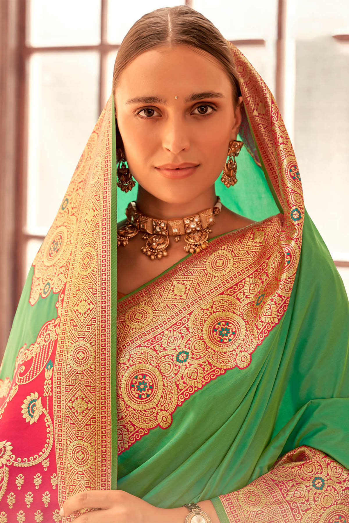 Fugacious Dark Green Soft Banarasi Silk Saree With Opulent Blouse Piece