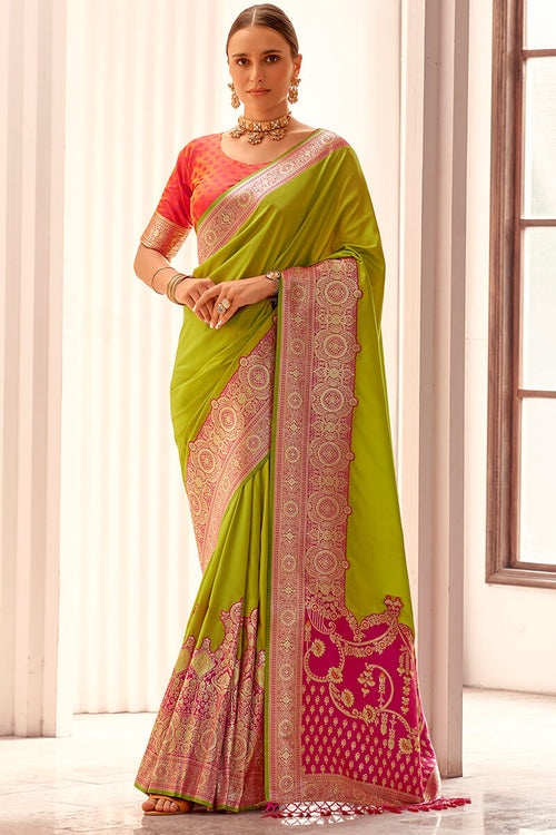 Load image into Gallery viewer, Glorious Mehndi Soft Banarasi Silk Saree With Smart Blouse Piece
