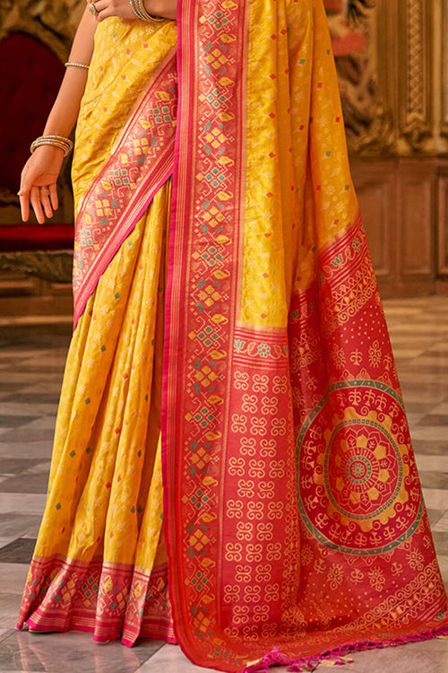 Load image into Gallery viewer, Assemblage Yellow Soft Banarasi Silk Saree With Ephemeral Blouse Piece
