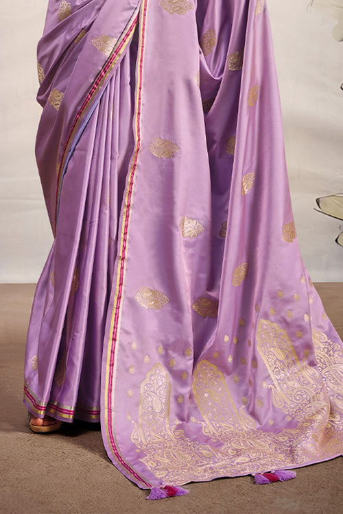 Load image into Gallery viewer, Majesty Lavender Soft Banarasi Silk Saree With Flameboyant Blouse Piece
