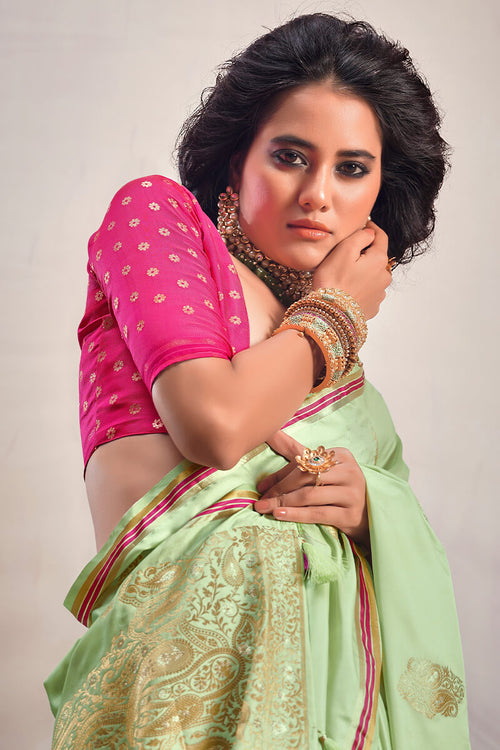 Load image into Gallery viewer, Bewitching Pista Soft Banarasi Silk Saree With Enticing Blouse Piece
