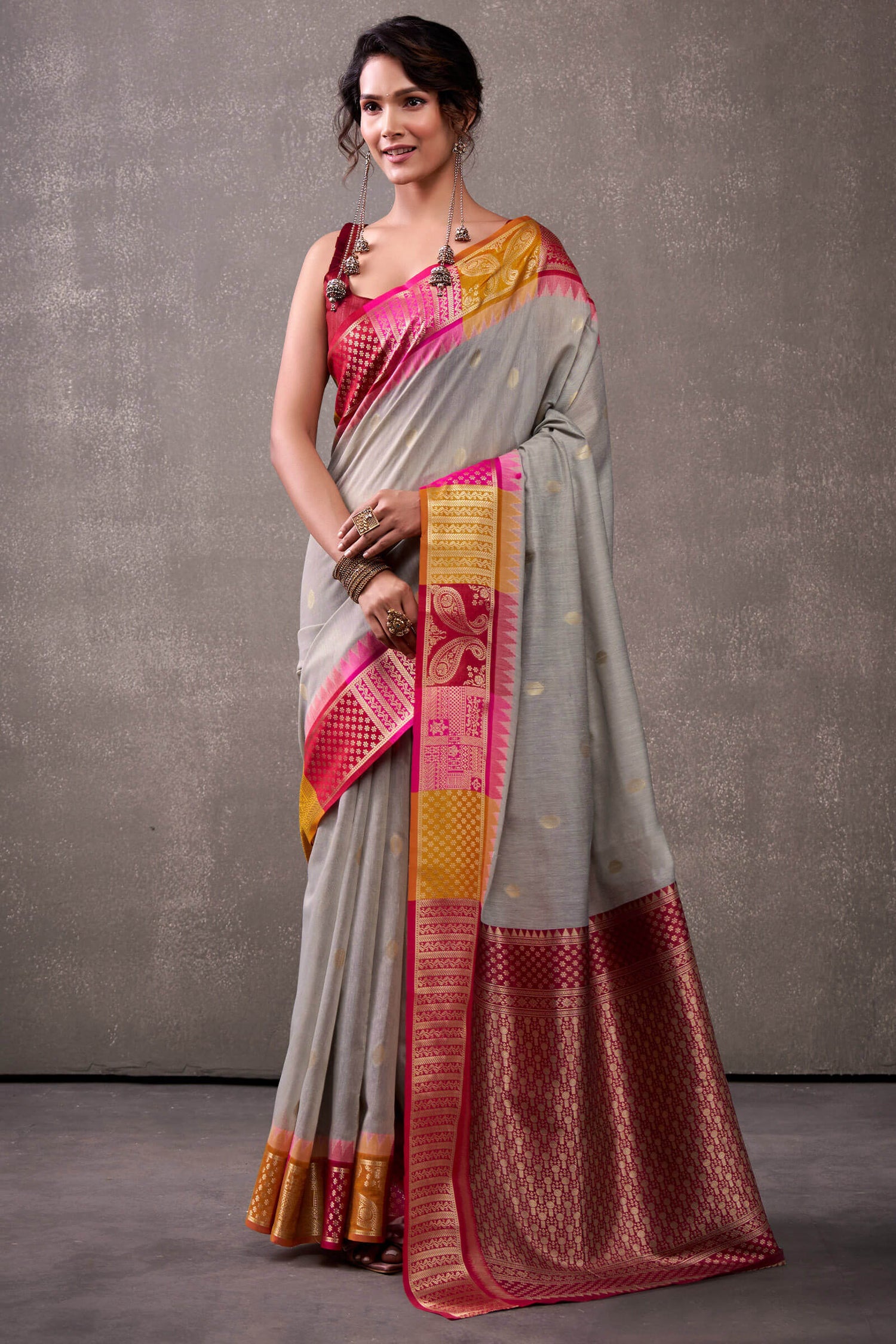 Tremendous Grey Cotton Silk Saree With Zephyr Blouse Piece