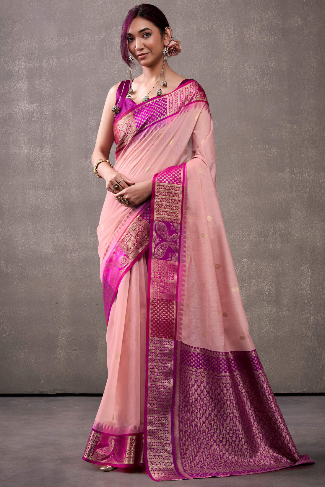 Effulgent Pink Cotton Silk Saree With Lustrous Blouse Piece
