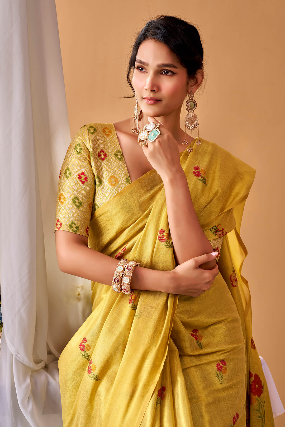 Stunning Yellow Banarasi Tissue Silk Saree With Snazzy Blouse Piece