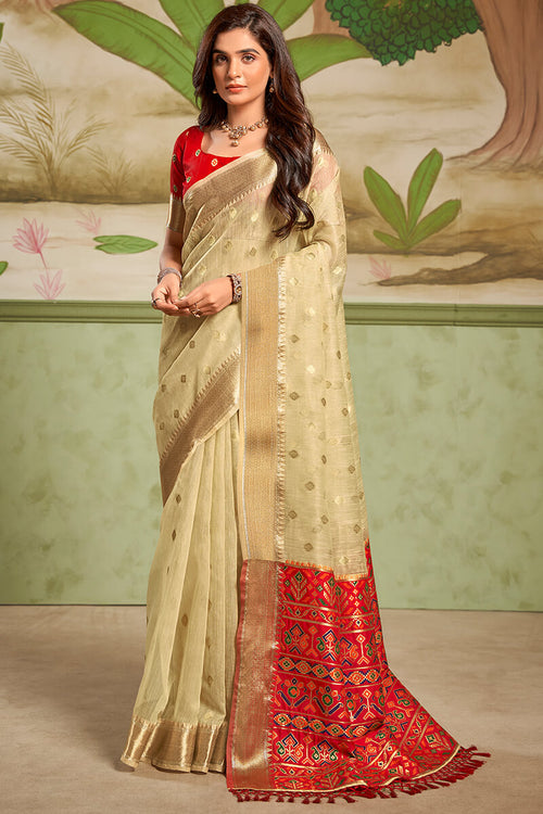 Load image into Gallery viewer, Fancifull Beige Soft Banarasi Silk Saree With Comely Blouse Piece
