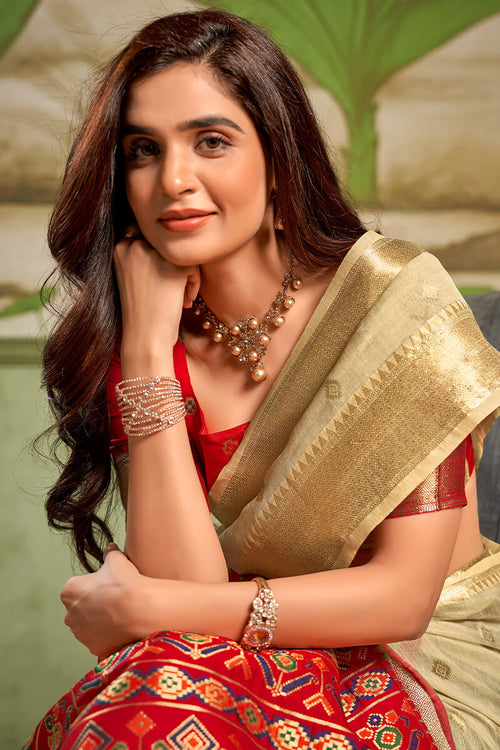 Load image into Gallery viewer, Fancifull Beige Soft Banarasi Silk Saree With Comely Blouse Piece
