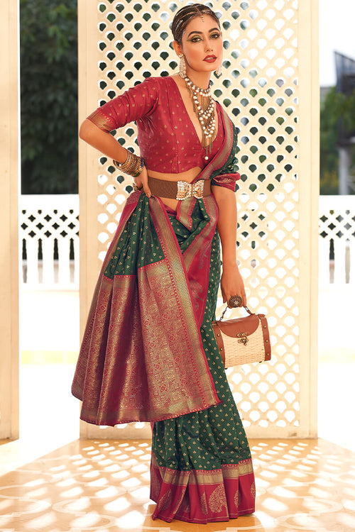 Load image into Gallery viewer, Pleasurable Dark Green Soft Banarasi Silk Saree With Fantabulous Blouse Piece
