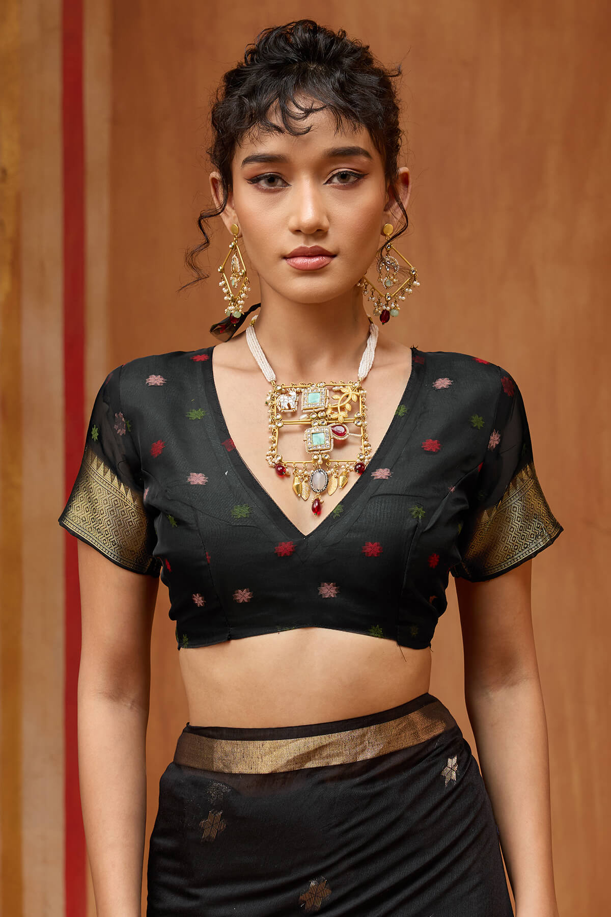 Petrichor Black Pure Munga Cotton Saree With Most Flattering Blouse Piece