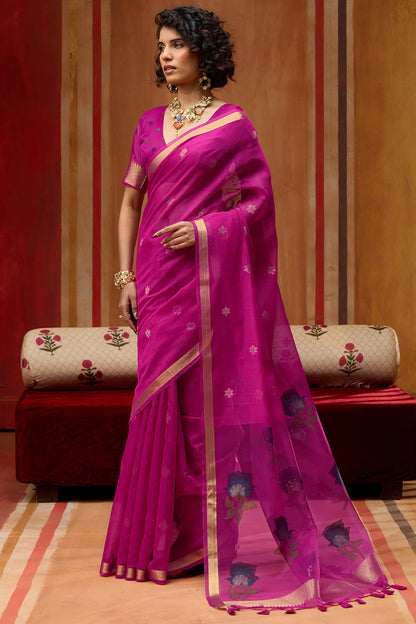 Supernal Magenta Pure Munga Cotton Saree With Conflate Blouse Piece