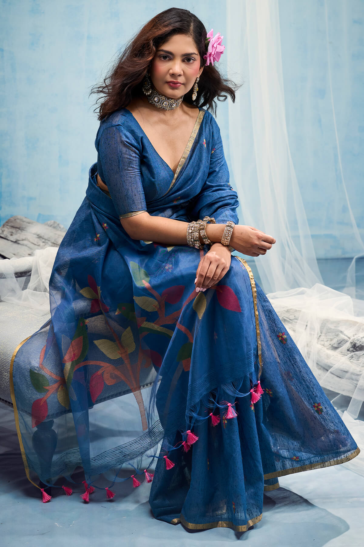 Incomparable Navy Blue Pure Munga Cotton Silk Saree With Super classy Blouse Piece