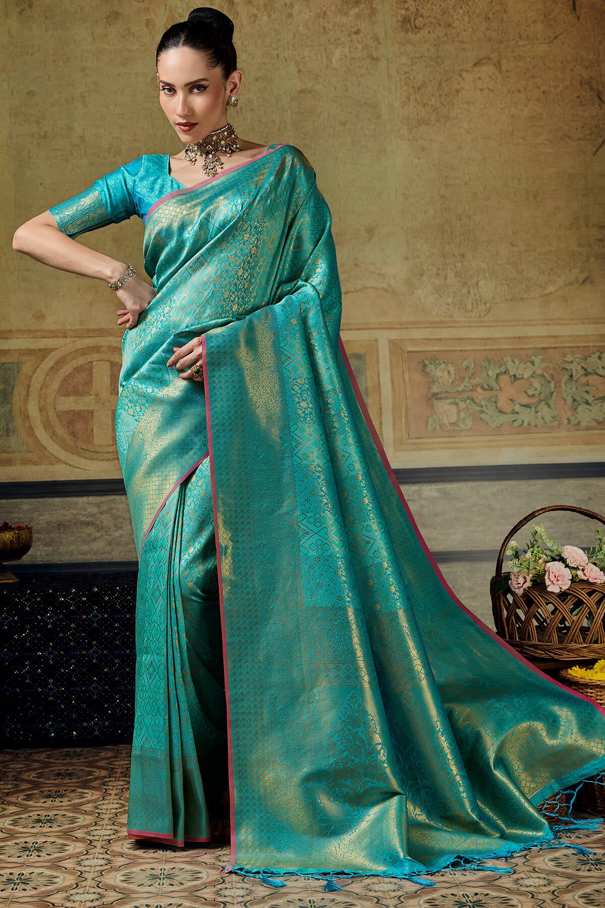 Amazing Turquoise Kanjivaram Silk Saree With Rhapsodic Blouse Piece