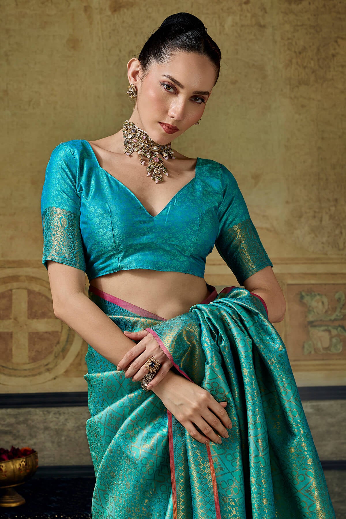 Amazing Turquoise Kanjivaram Silk Saree With Rhapsodic Blouse Piece