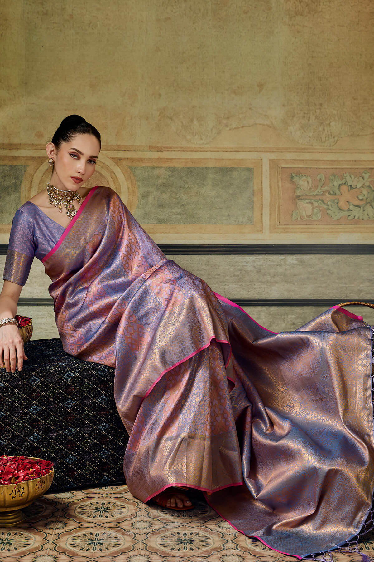 Stunner Lavender Kanjivaram Silk Saree With Dalliance Blouse Piece