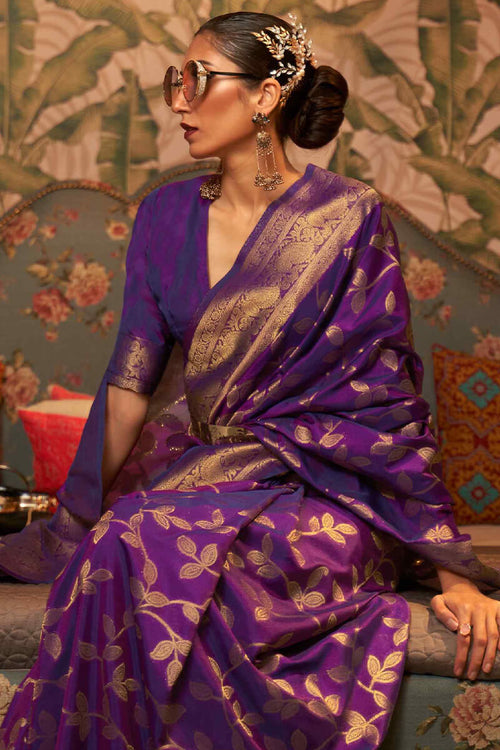 Load image into Gallery viewer, Mesmeric Purple Kanjivaram Silk Saree with Twirling Blouse Piece
