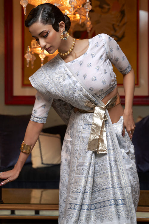 Load image into Gallery viewer, Snappy Grey Cotton Silk Saree With Snazzy Blouse Piece
