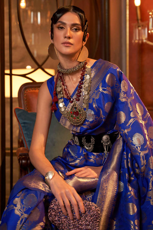 Load image into Gallery viewer, Adoring Royal Blue Soft Banarasi Silk Saree With Prettiest Blouse Piece
