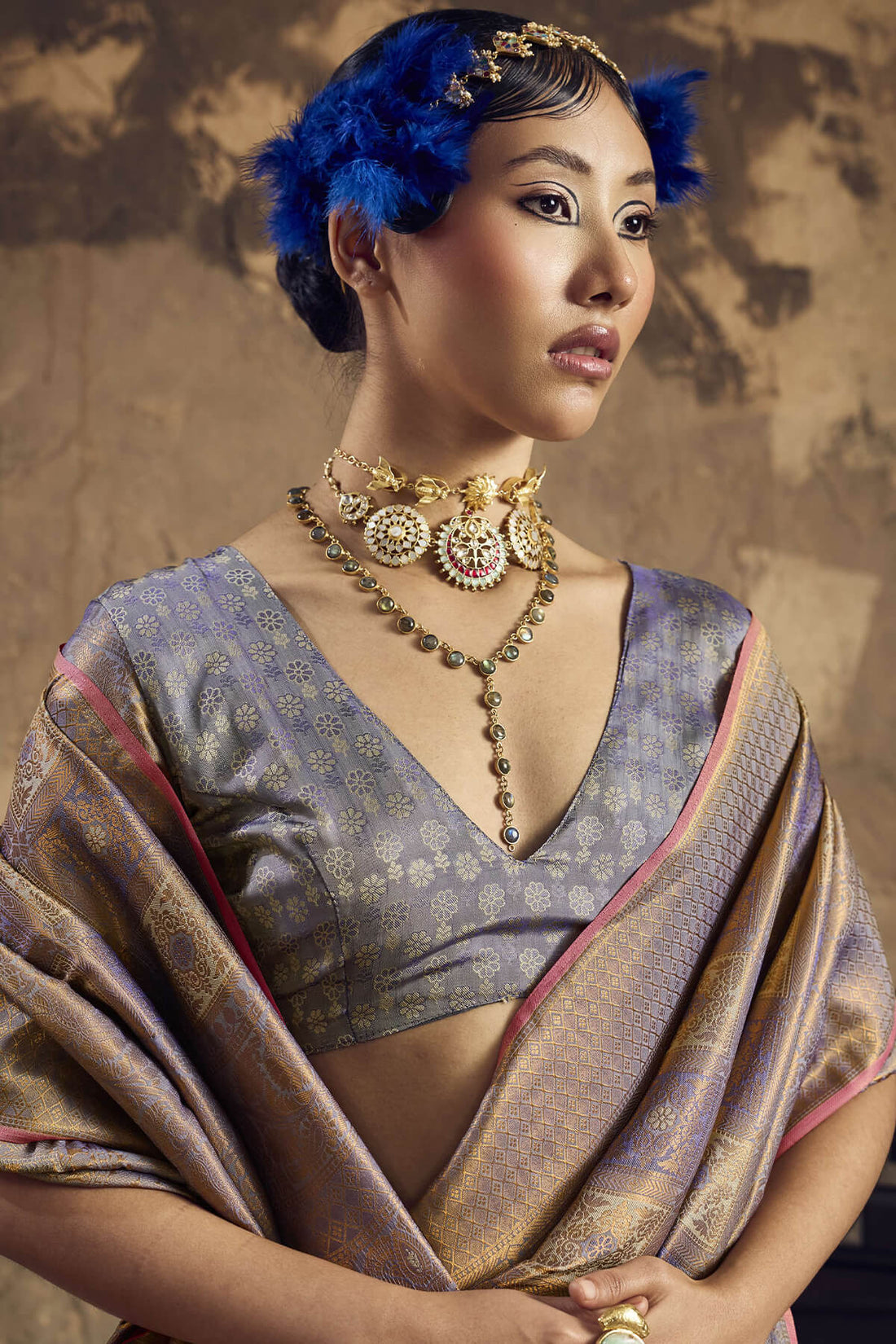 Jazzy Grey Kanjivaram Silk Saree With Traditional Blouse Piece