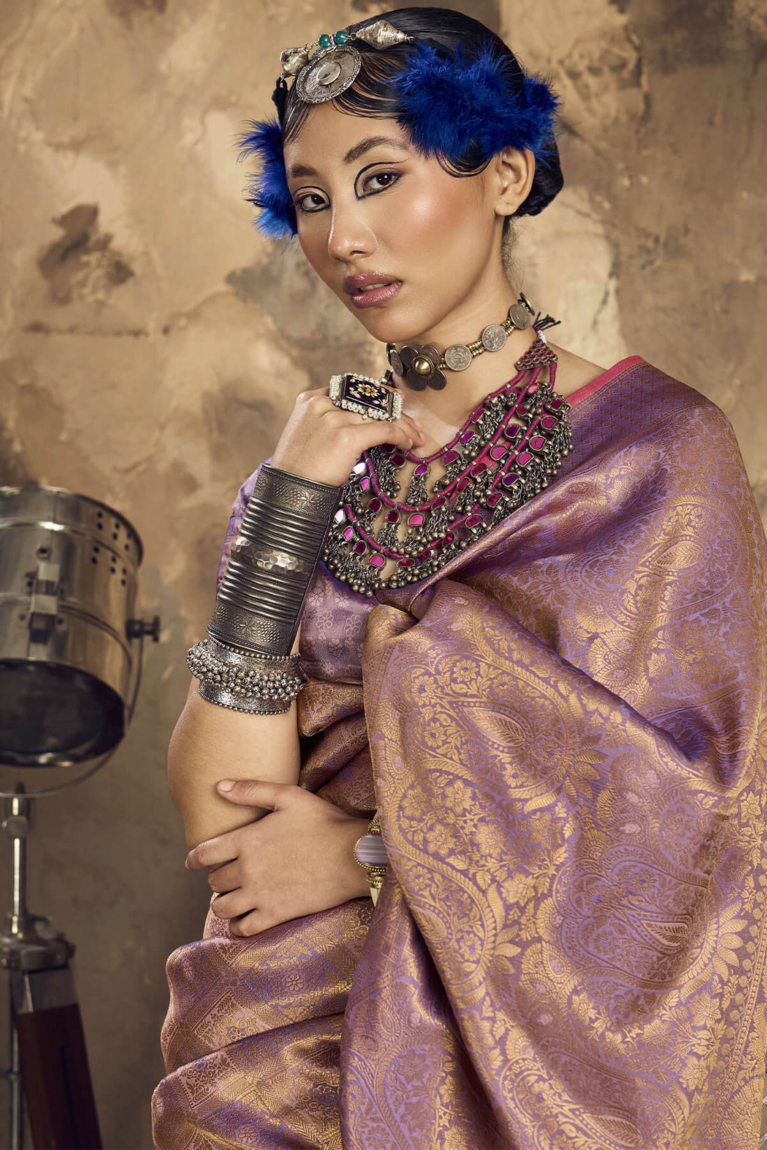 Fugacious Lavender Kanjivaram Silk Saree With Flattering Blouse Piece