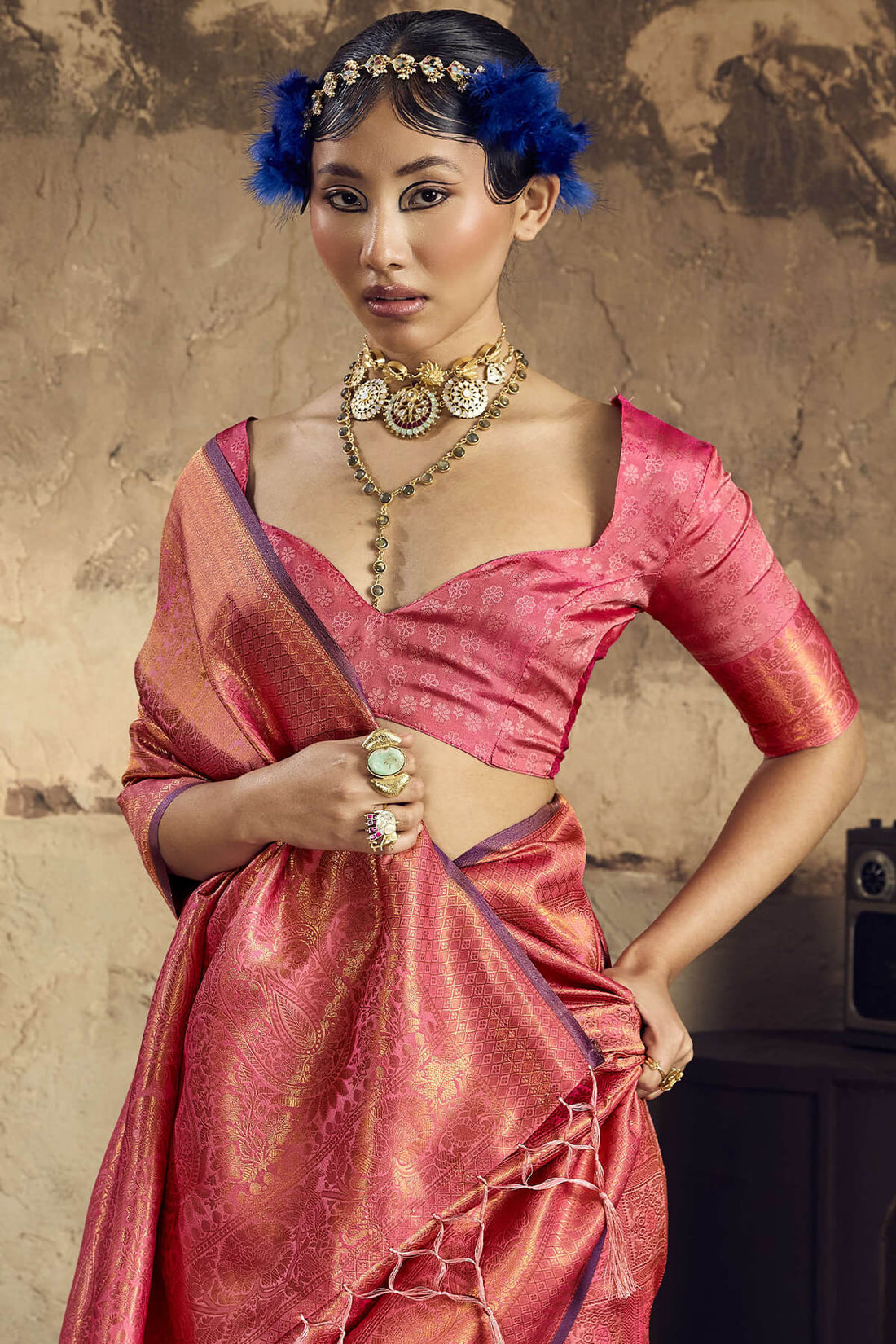 Ailurophile Pink Kanjivaram Silk Saree With Unequalled Blouse Piece