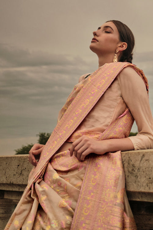 Load image into Gallery viewer, Desirable Peach Kashmiri Model Organza Silk Saree With Adoring Blouse Piece
