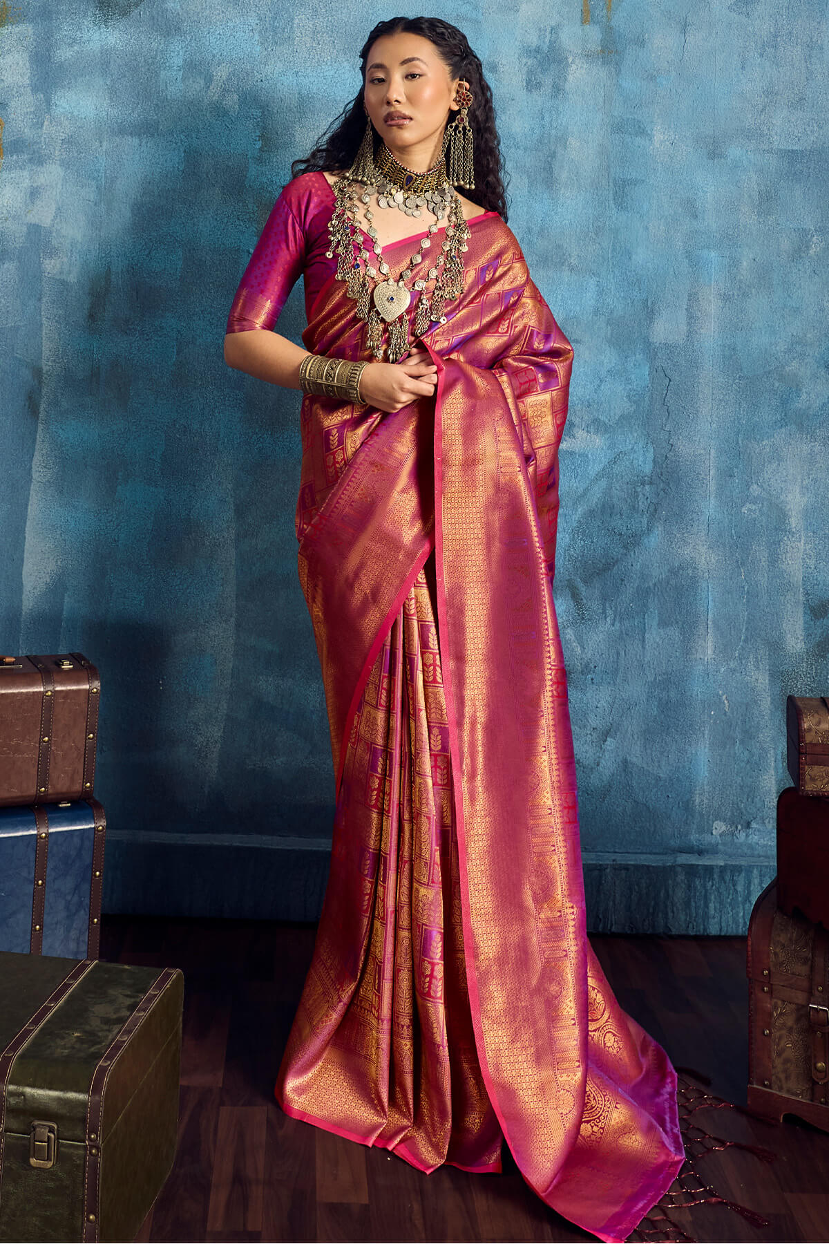 Traditional Wine Kanjivaram Silk Saree With Winsome Blouse Piece