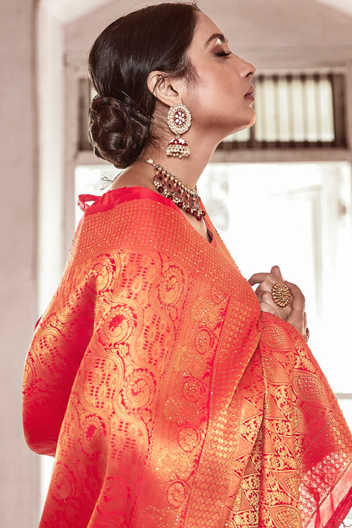 Load image into Gallery viewer, Bucolic Red Kanjivaram Silk Saree With Evanescent Blouse Piece
