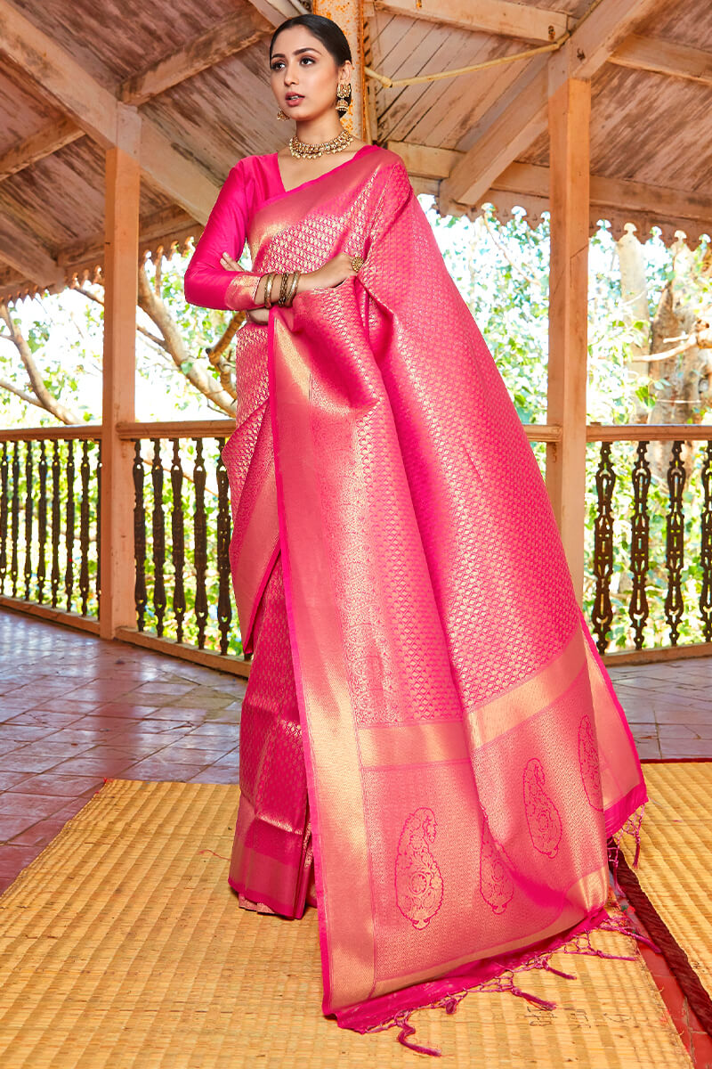 Devastating Dark Pink Kanjivaram Silk Saree With Gratifying Blouse Piece