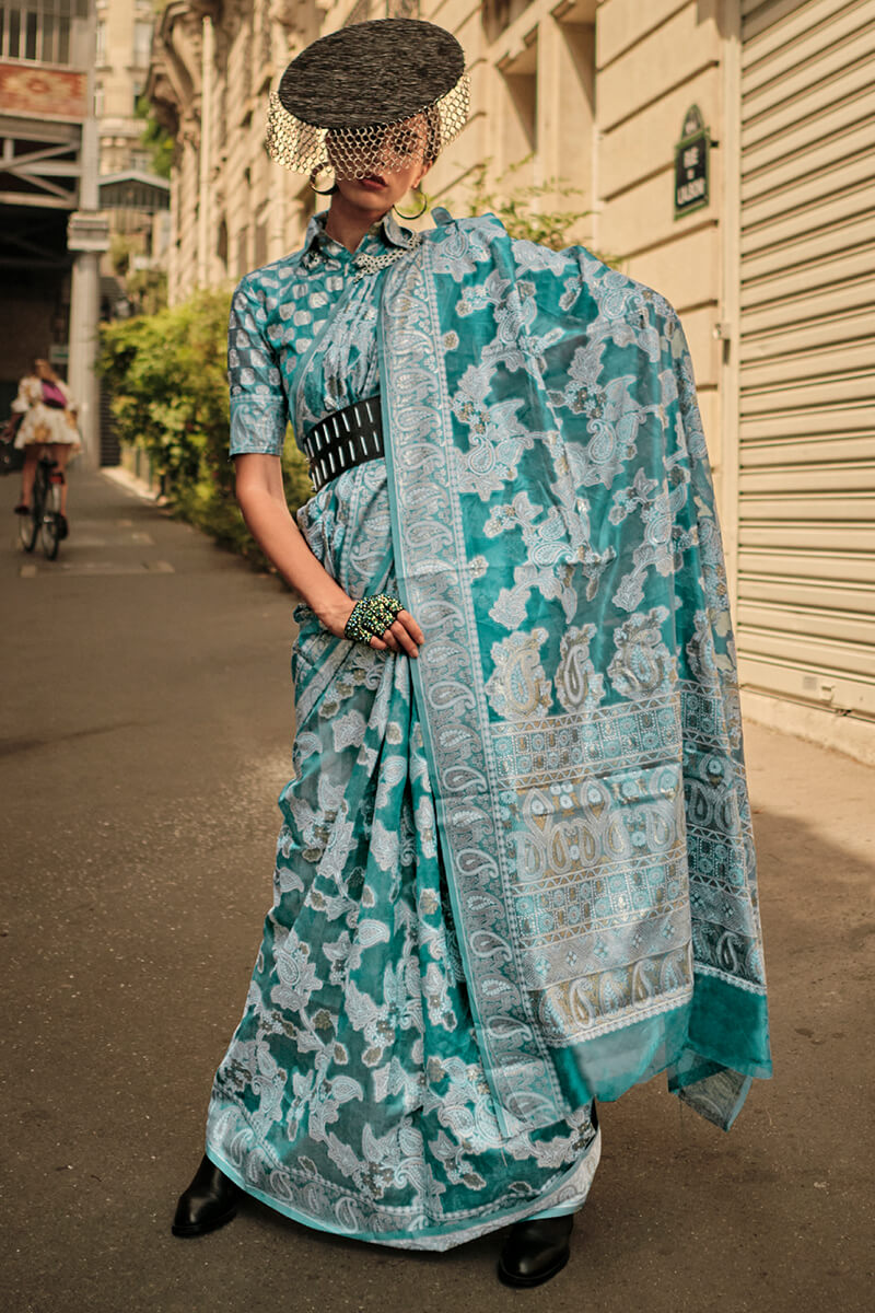 Bewitching Rama Lucknowi Silk Saree and Bucolic Blouse Piece