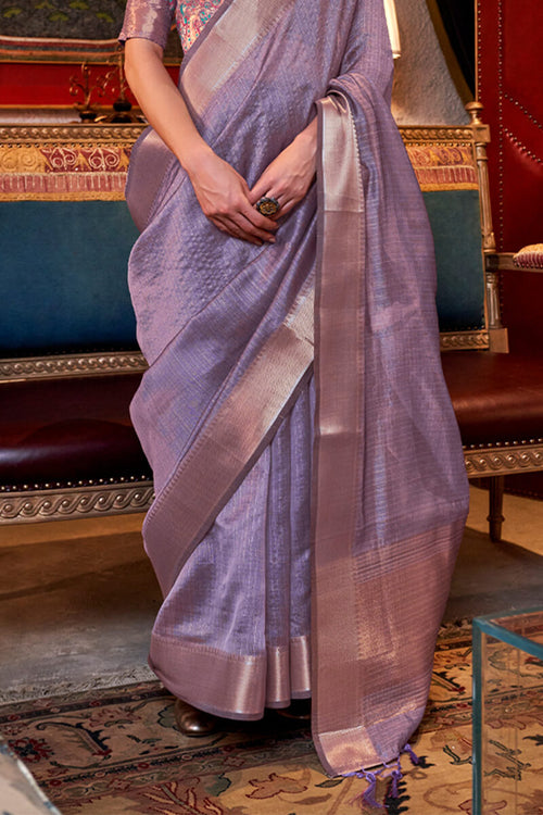 Load image into Gallery viewer, Exquisite Lavender Soft Banarasi Silk Saree With Alluring Blouse Piece
