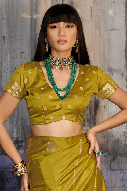 Supernal Mustard Banarasi Satin Silk Saree With Forbearance Blouse