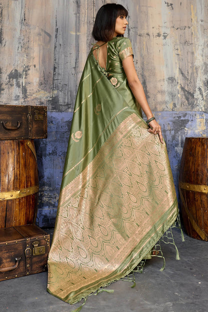 Groovy Green Banarasi Satin Silk Saree With Pleasant Blouse