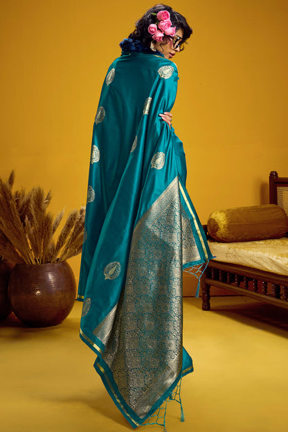 Smashing Rama Banarasi Satin Silk Saree With Effulgent Blouse