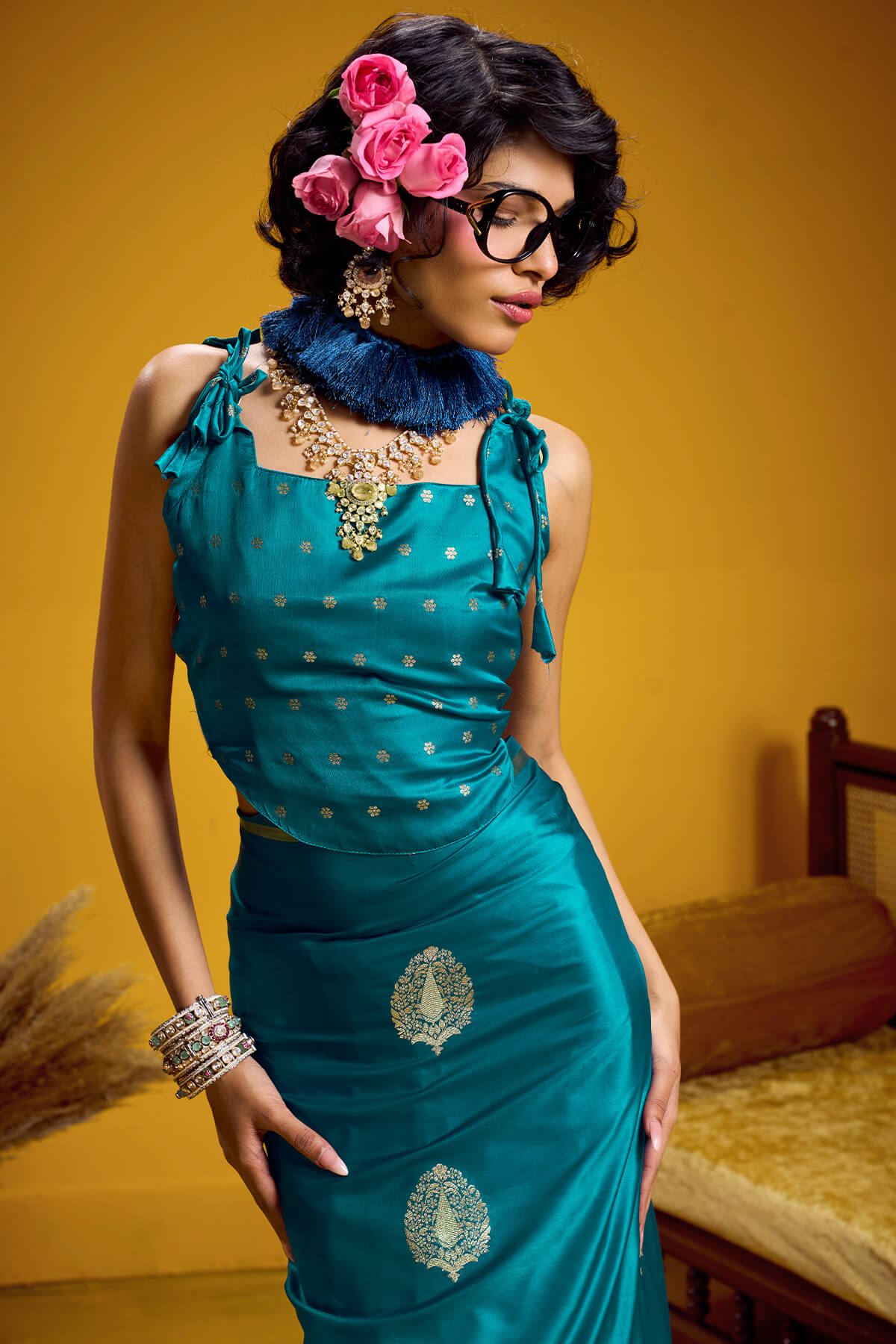 Smashing Rama Banarasi Satin Silk Saree With Effulgent Blouse