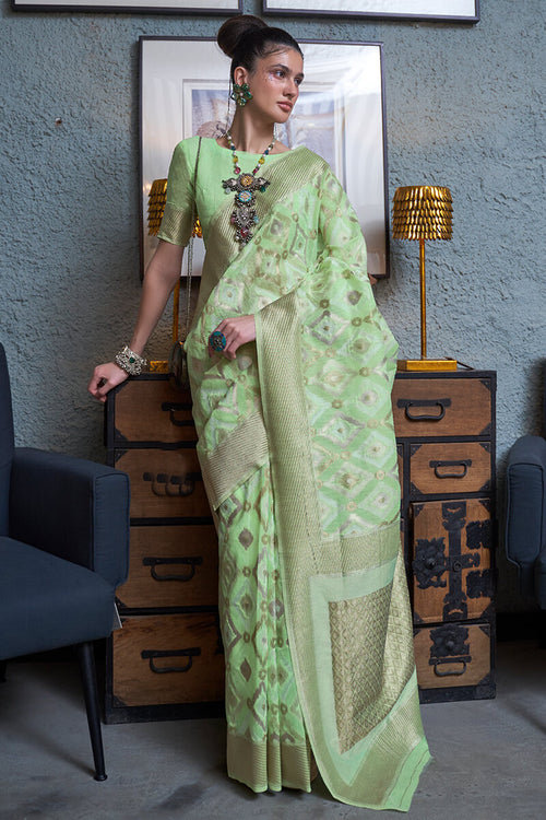 Load image into Gallery viewer, Opulent Pista Cotton Silk Saree With Arresting Blouse Piece
