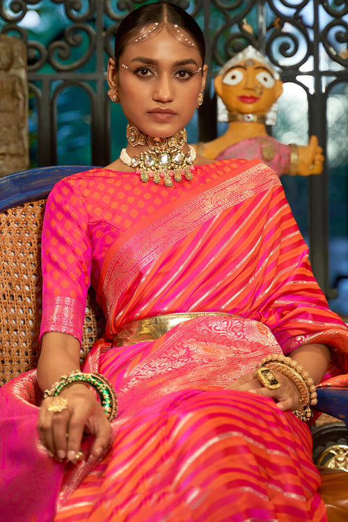 Load image into Gallery viewer, Supernal Pink Soft Banarasi Silk Saree With Confounding Blouse Piece

