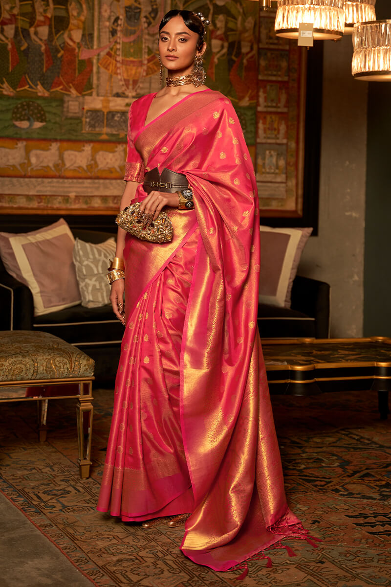 Adorning Dark Pink Kanjivaram Silk Saree With Invaluable Blouse Piece