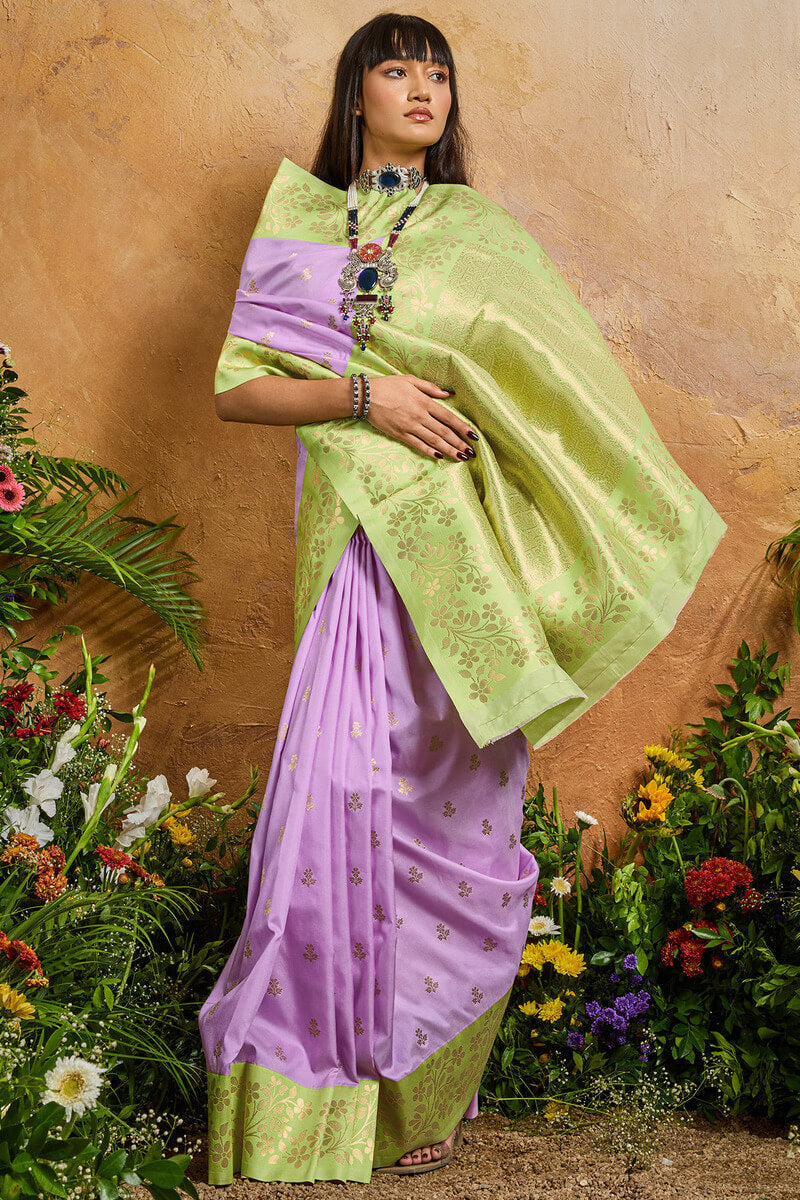 Evocative Lavender Pure Zari Weaving Banarasi Silk Saree With Sophisticated Blouse Piece