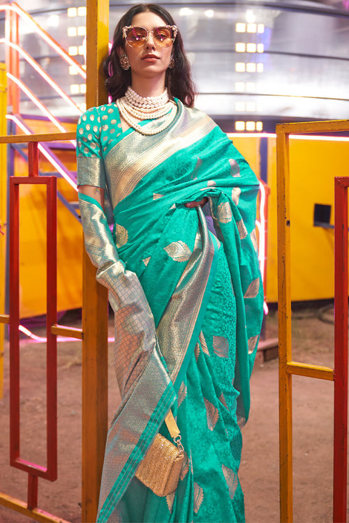 Load image into Gallery viewer, Prominent Turquoise Soft Banarasi Silk Saree With Desirable Blouse Piece
