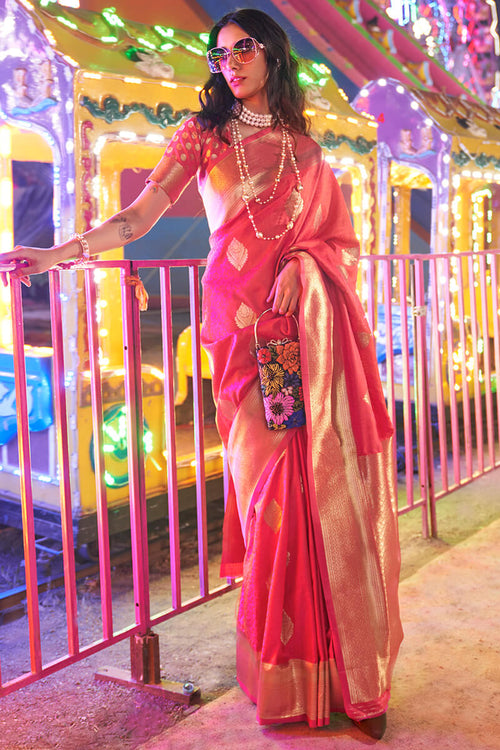 Load image into Gallery viewer, Prominent Dark Pink Soft Banarasi Silk Saree With Desirable Blouse Piece
